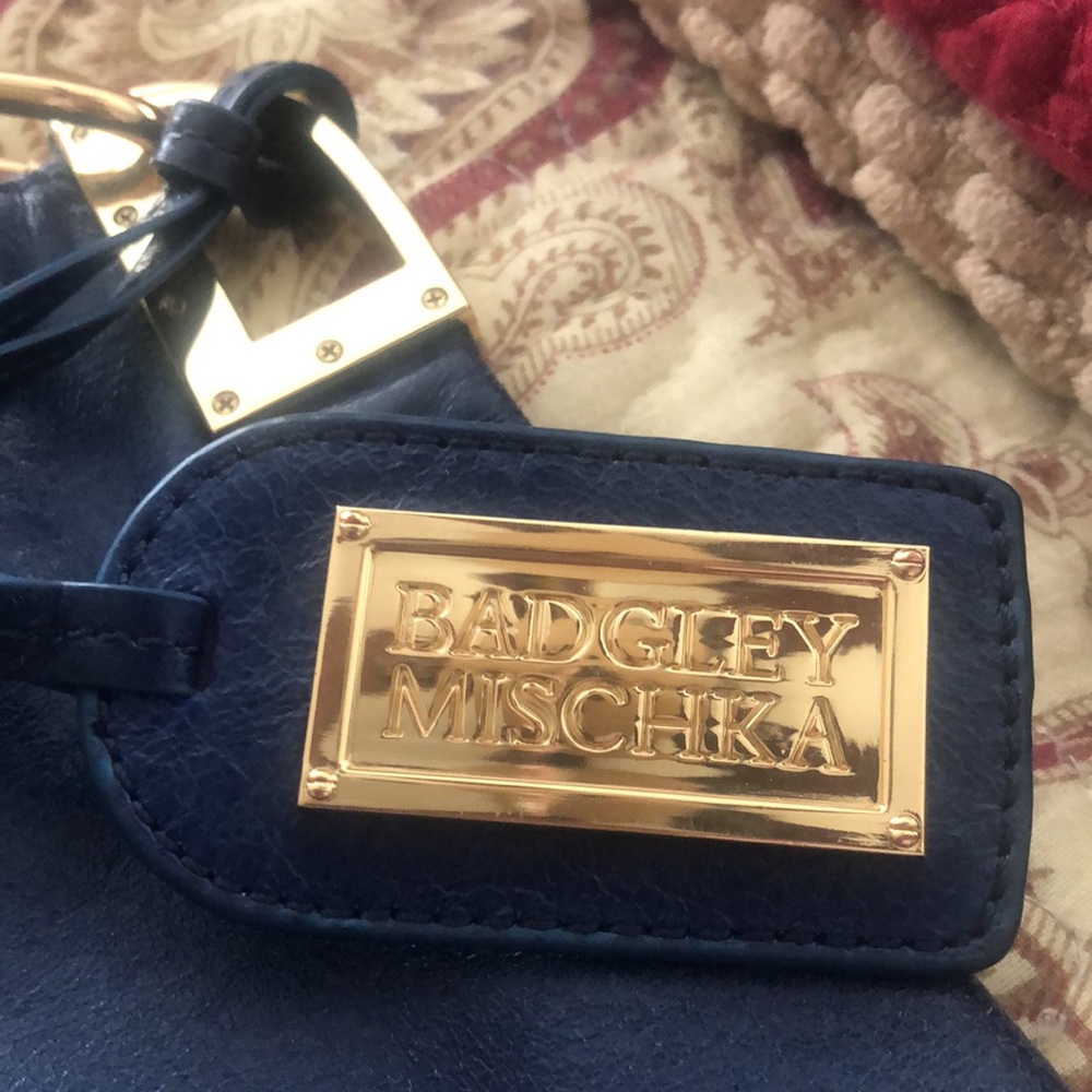Badgley Mischka Rich Navy Leather Bag - Picture 2 of 9